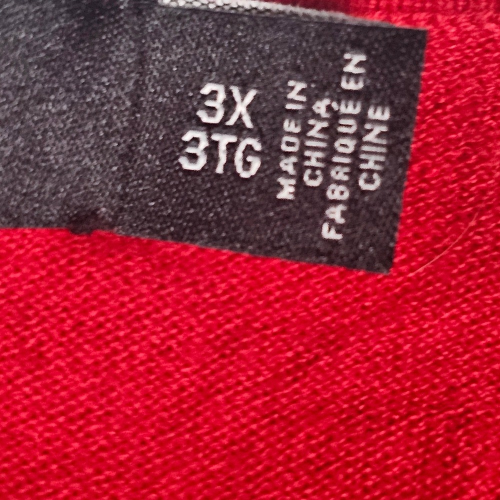 Lauren Ralph Lauren Xmas Red V-Neck Ruffle Cuff Button Sweater 3X 202789914011 - Picture 3 of 10